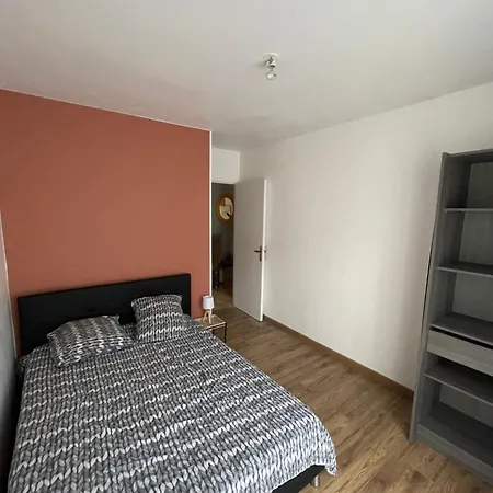 St Hilaire St Florent بيت للعطل سوموور