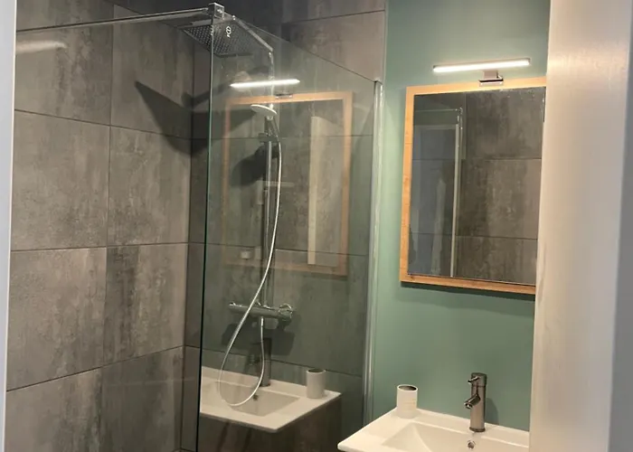 St Hilaire St Florent بيت للعطل *